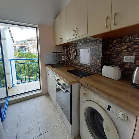 Vega Village Ap A8 شقة